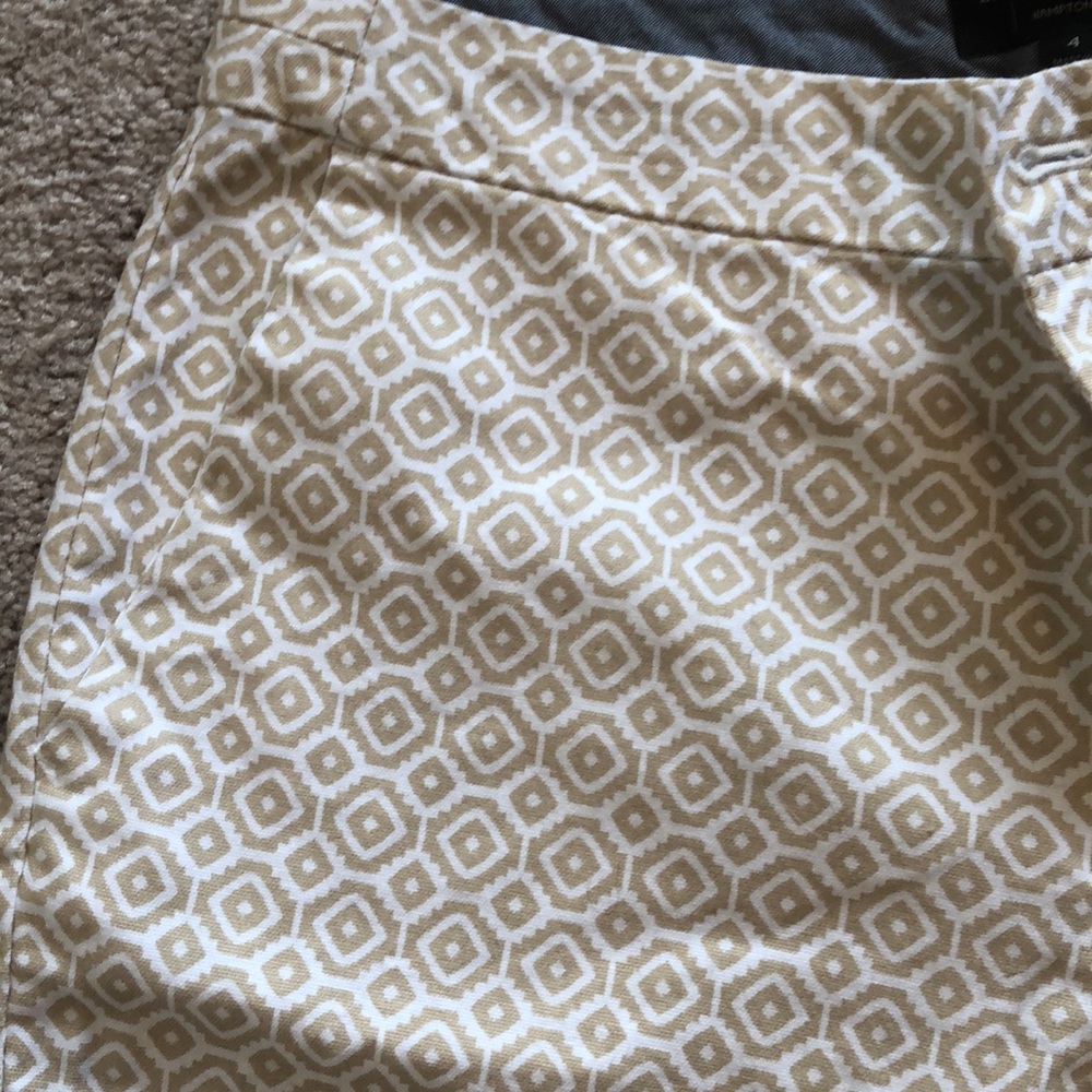 Shorts - Picture 2 of 7